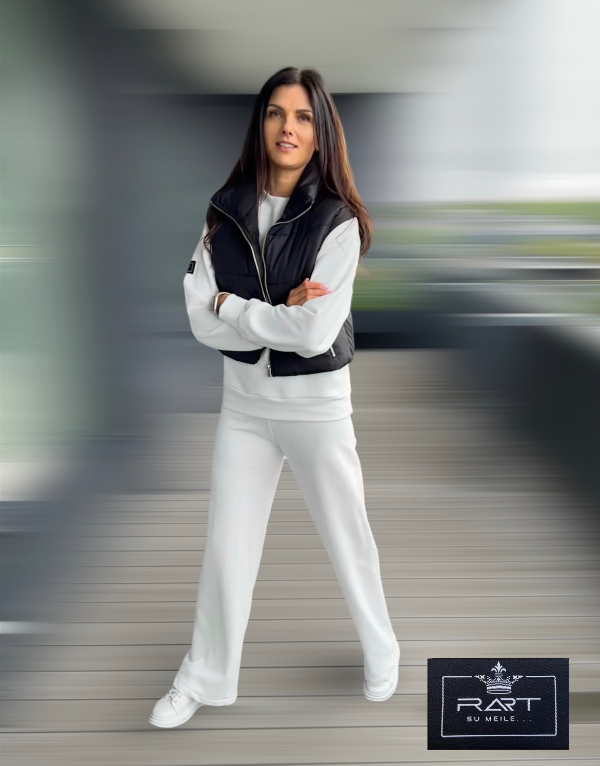 Laisvalaikio kostiumas ''Active''
