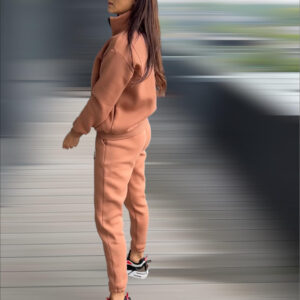 Laisvalaikio kostiumas „Caramel”